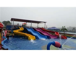 兒童滑梯_水上樂園設備